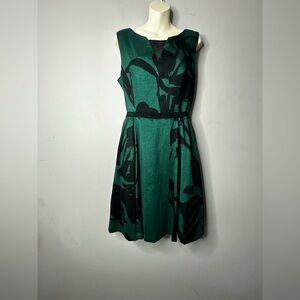 Dressbarn Green and Black Sleeveless V-neck Midi Dress